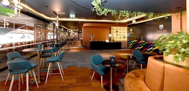 Centreline Lounge