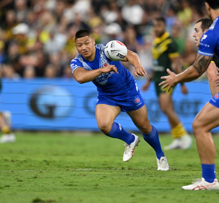 Gordon Chan Kum Tong in action for Samoa.