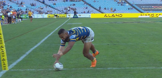 Jennings gives Eels a 14-0 lead