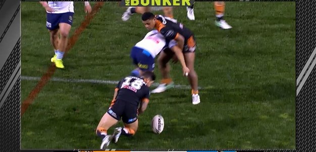 Rd 16: Tigers v Titans - No Try 55th minute - Malakai Watene-Zelezniak