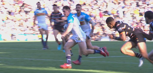 Brimson extends Titans lead