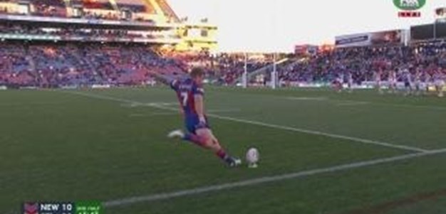 Rd 16: GOAL Trent Hodkinson (66th min)