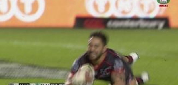 Rd 17: TRY Shaun Johnson (66th min)