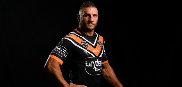 Robbie Farah announces retirement