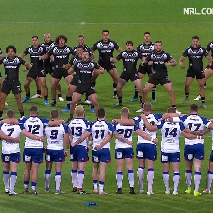 Kiwis Haka in Christchurch