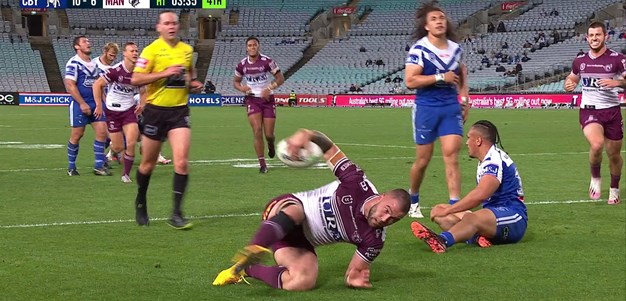 Sironen wins the race to a Cherry-Evans kick