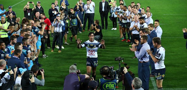 Thurston farewells the crowd