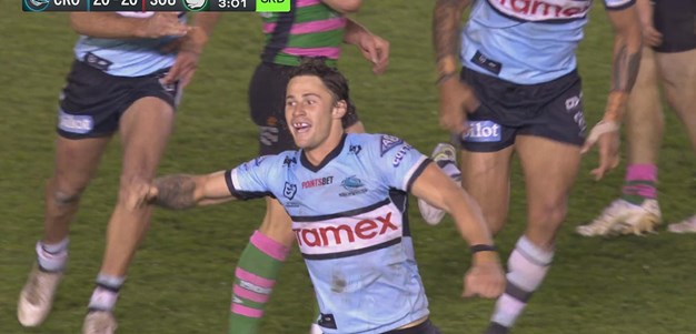 Hynes steps up to win it for Cronulla