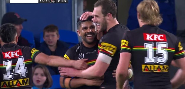 Tyrone Peachey try 33rd minute