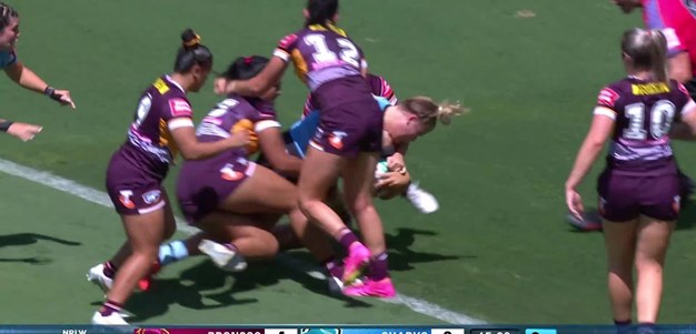 Ellie Johnston Try