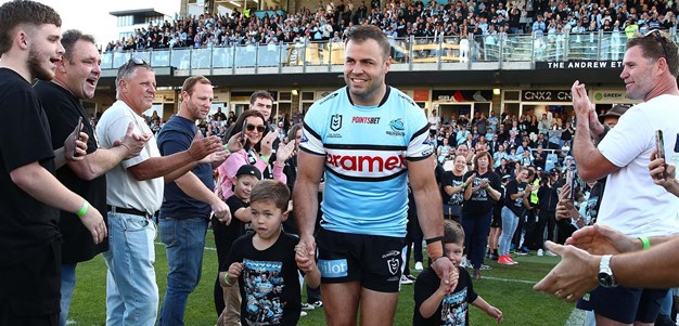 Wade waves goodbye to Shark Park