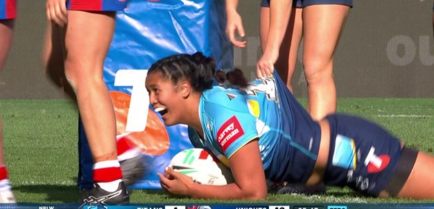 Laikha Clarke Try