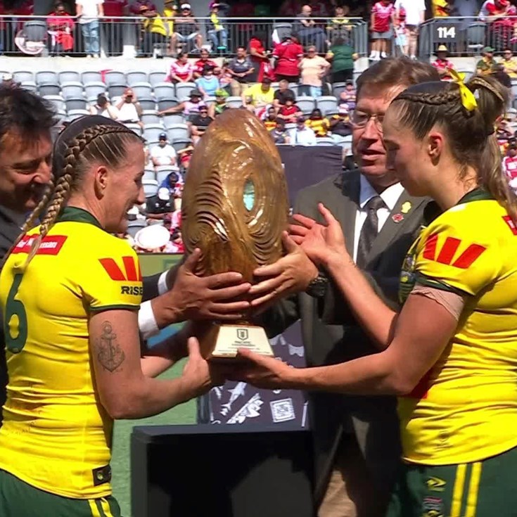 The Jillaroos hoist the 2024 Pacific Championships trophy