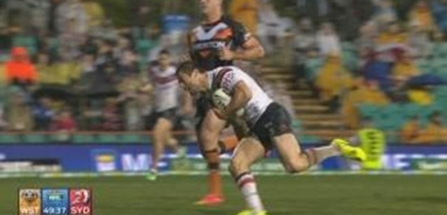 Rd 23: TRY Anthony Minichiello (50th min)