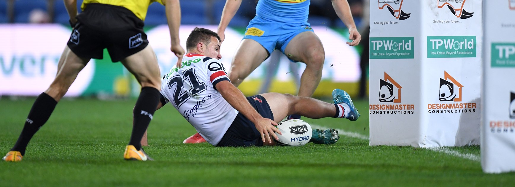 Roosters rookie Sean O'Sullivan scores against the Titans.