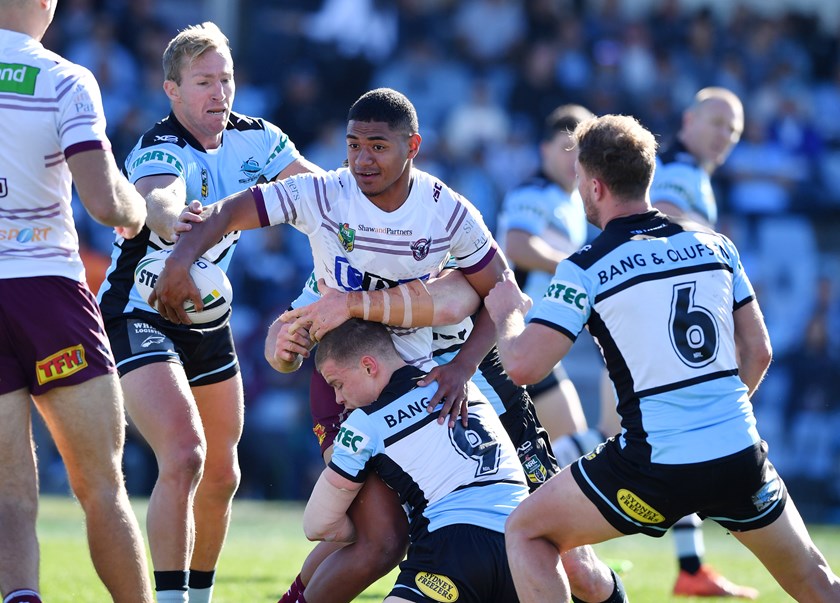 Manly hooker Manase Fainu.