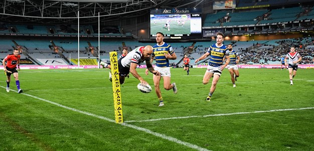 Roosters thrash Eels to clinch minor premiership