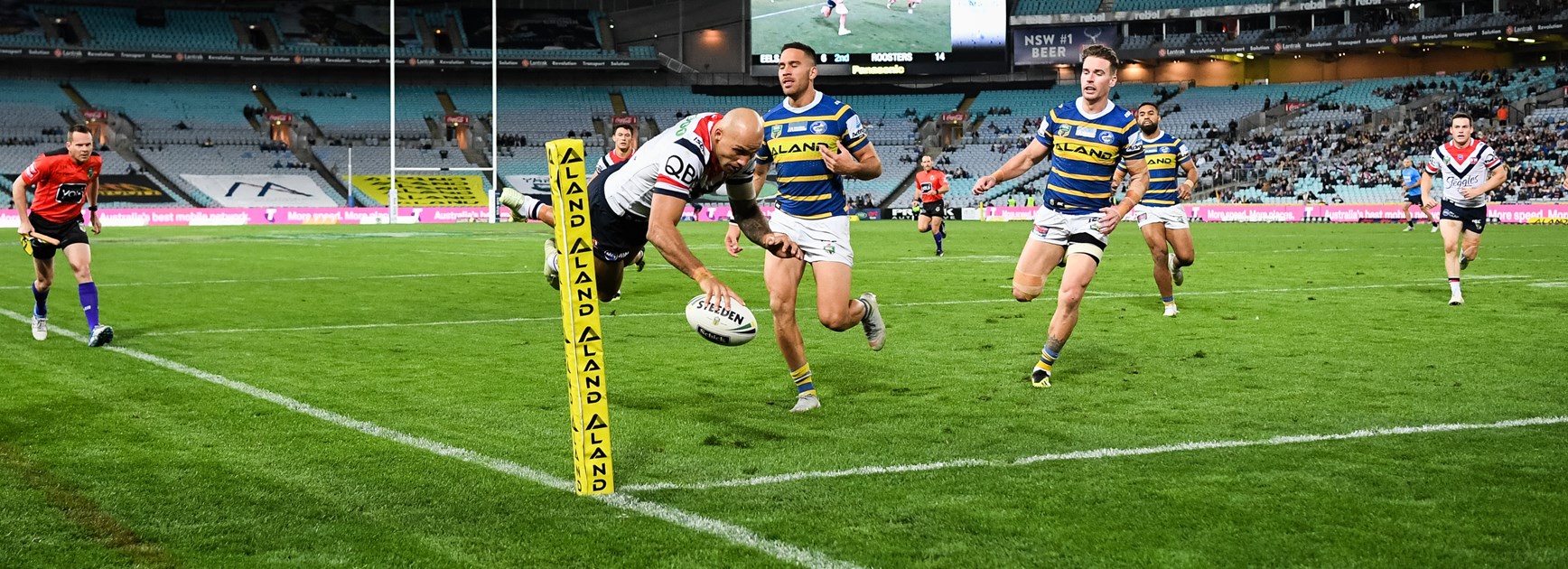 Blake Ferguson scores for the Roosters.