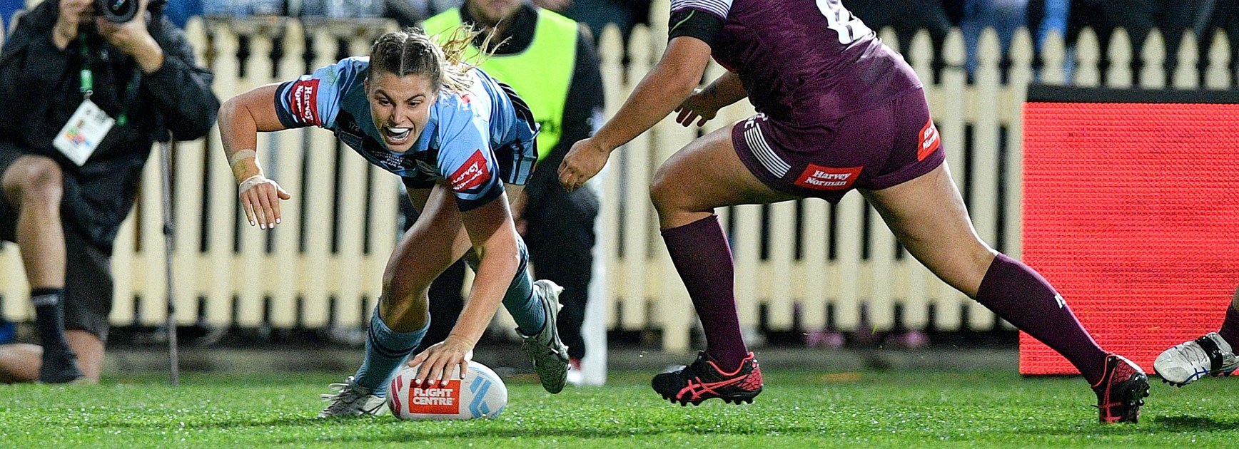 Jessica Sergis scores for NSW.