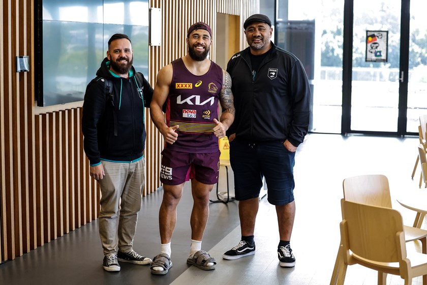 Cliff Thompson (left) and Ali Lauiti'iti with Broncos winger Jordan Pereira. Photo: NZRL/Cliff Thompson