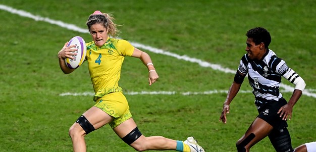 2024 NRLW Signings Tracker: Olympian Du Toit joins Sharks; Dragons add to squad