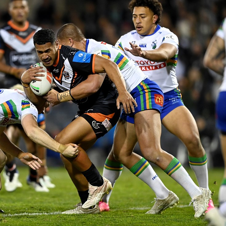 2025 NRL Signings Tracker: Tigers upgrade Fainu; Moretti extends with Eels