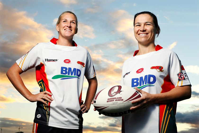 Nat Dwyer (r) with current Jillaroos co-captain Ali Brigginshaw.